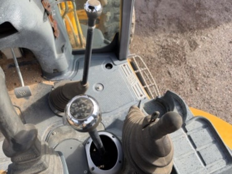jcb-214-image-39