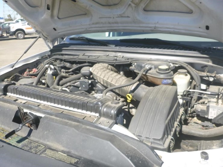 2005-ford-f450-image-19