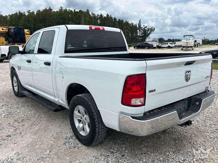 2022-dodge-1500-image-4