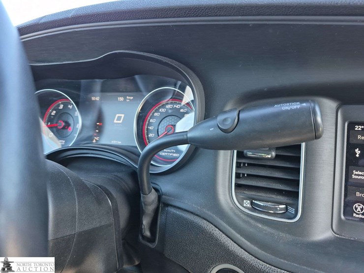 2023-dodge-charger-image-18