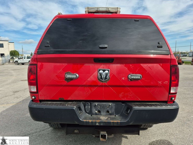 2012-dodge-2500-image-6
