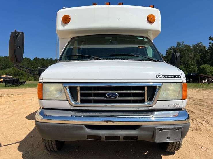 2007-ford-e350-image-5