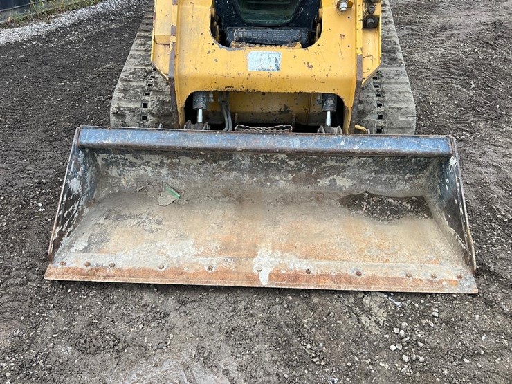 2014-caterpillar-289d-image-10