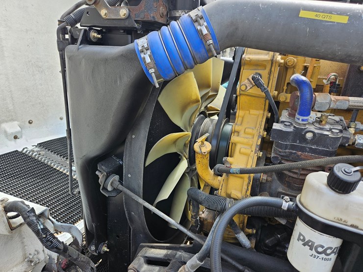 2006-kenworth-t600-image-17