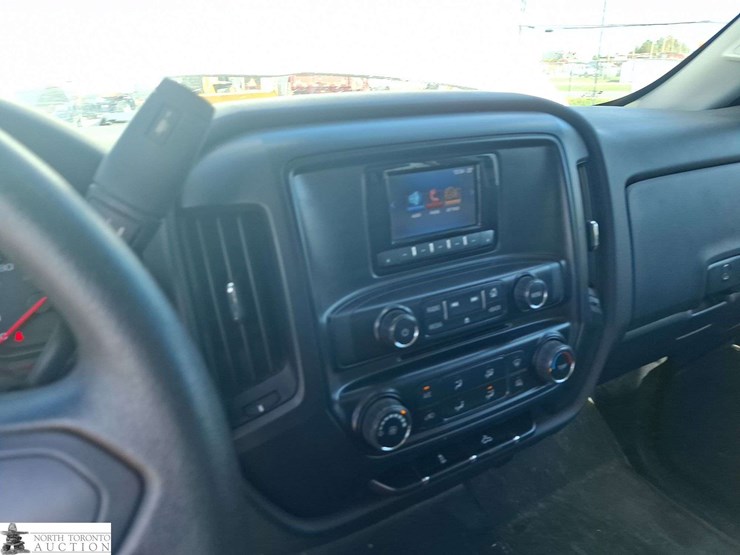 2014-chevrolet-silverado-1500-image-12