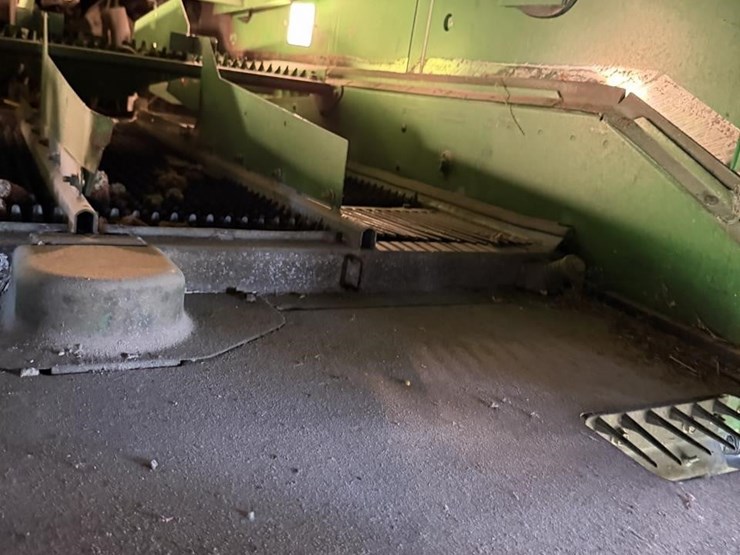 2011-john-deere-9870-sts-image-62