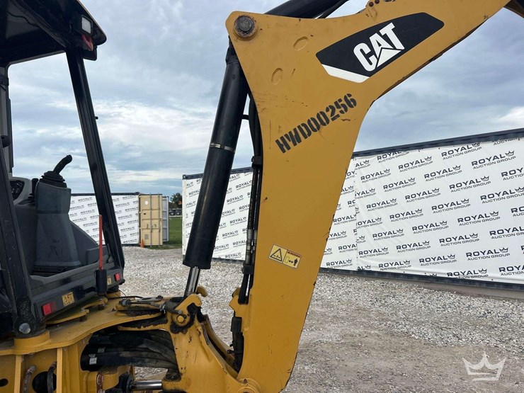 caterpillar-420f2-it-image-32
