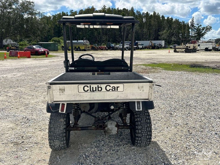 2023-club-car-carryall-1500-4x4-diesel-utility-cart-image-25