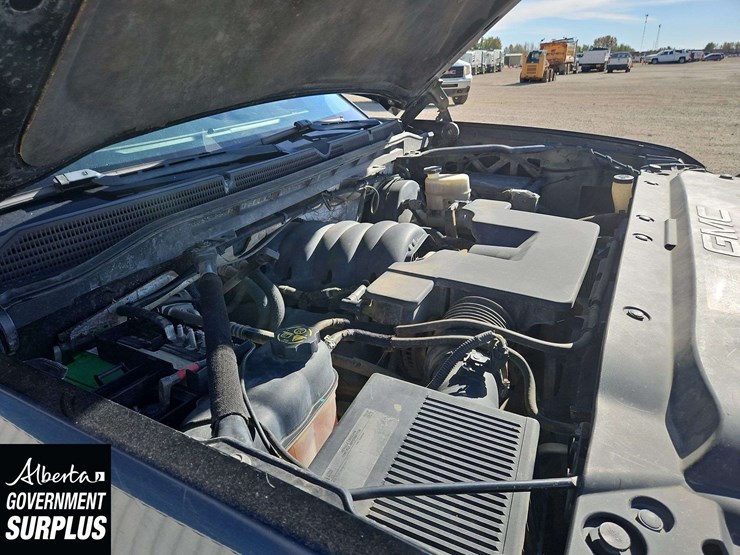 2015-gmc-sierra-1500-image-32