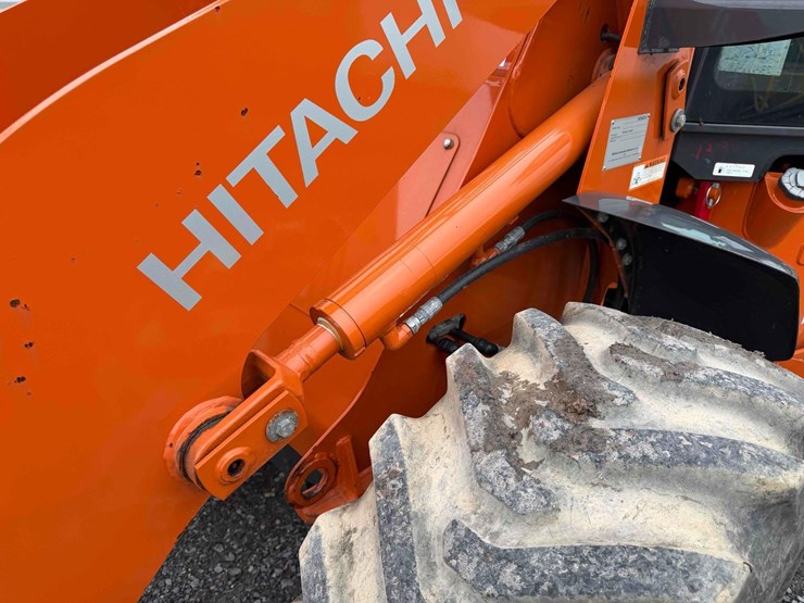 2021-hitachi-zw50-5b-image-11