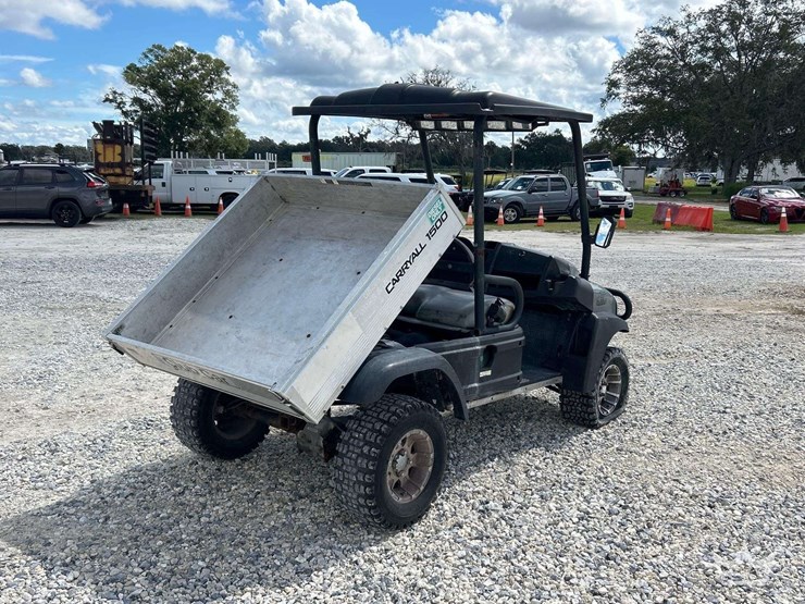 2023-club-car-carryall-1500-4x4-diesel-utility-cart-image-3
