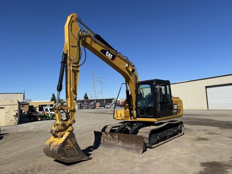 2020-caterpillar-313flgc-image-1