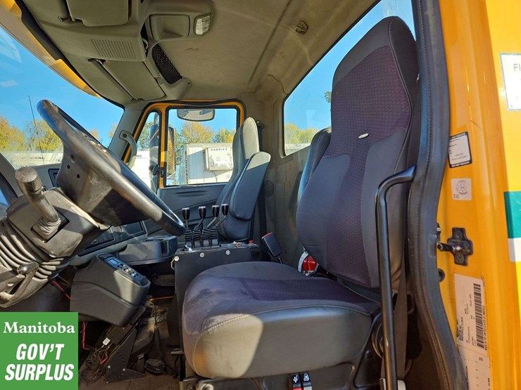 2010-international-workstar-7500-image-15