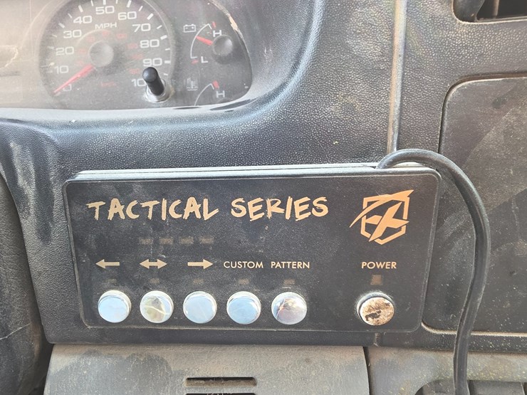 2005-ford-f550-image-58