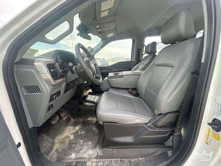 2022-ford-f150-image-11