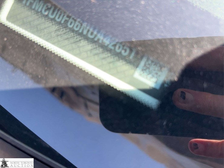2022-ford-escape-image-15