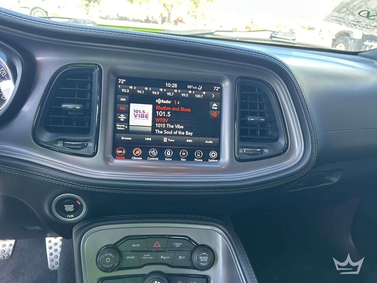 2023-dodge-challenger-coupe-image-20