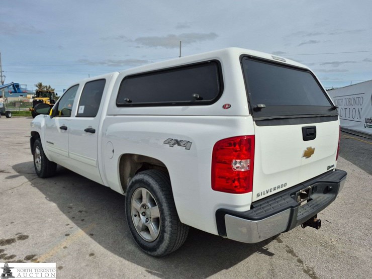 2012-chevrolet-silverado-1500-hybrid-image-7