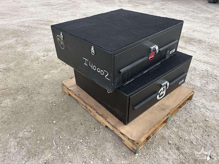 locked-cargo-storage-boxes-image-1