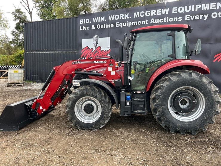 2025-case-ih-farmall-120c-image-3