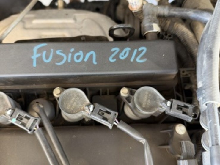 2011-ford-escape-image-15