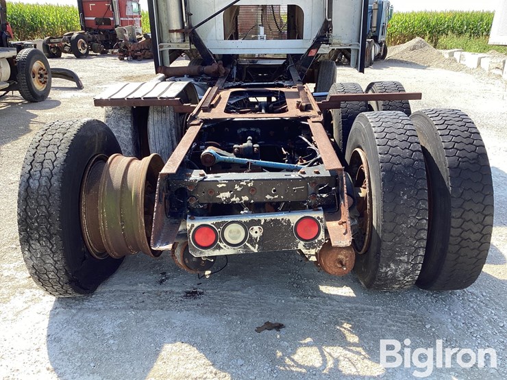 1996-kenworth-k100e-image-10