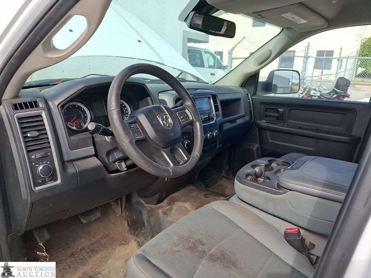 2018-dodge-1500-image-10