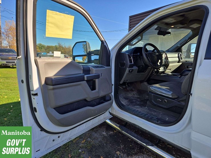 2017-ford-f250-image-15