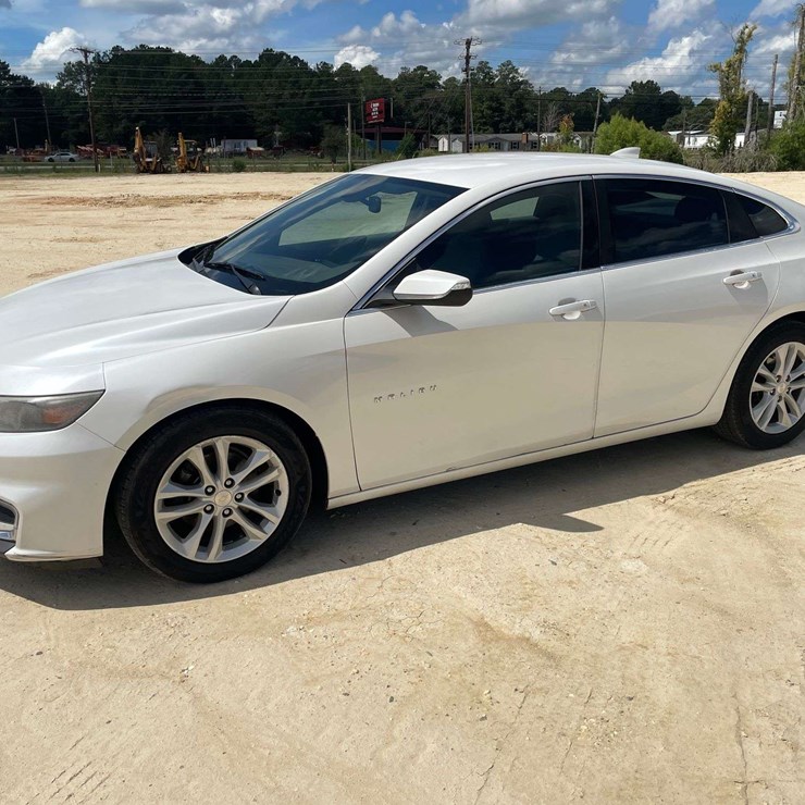 2016 Chevrolet Malibu 4 Door Sedan (249,316 Miles)