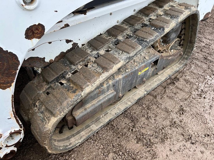 2018-bobcat-t450-image-13