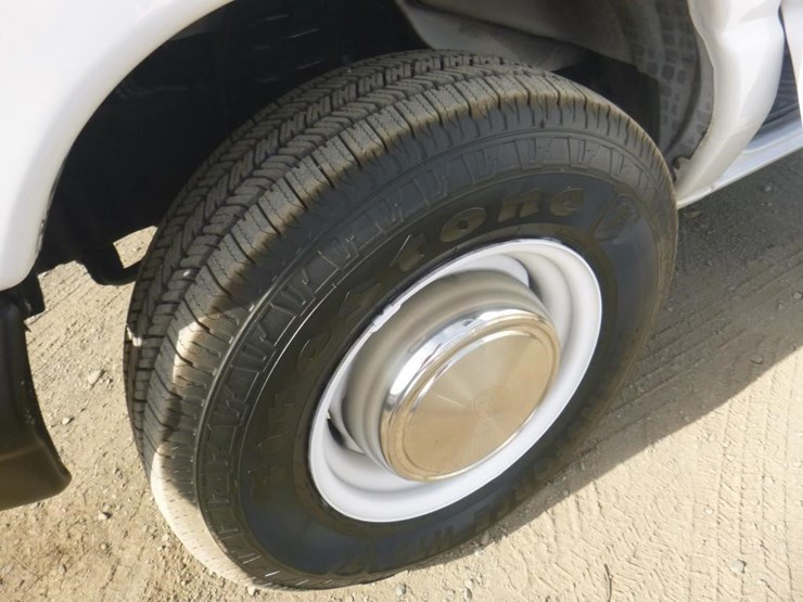 2000-ford-econoline-350-image-10