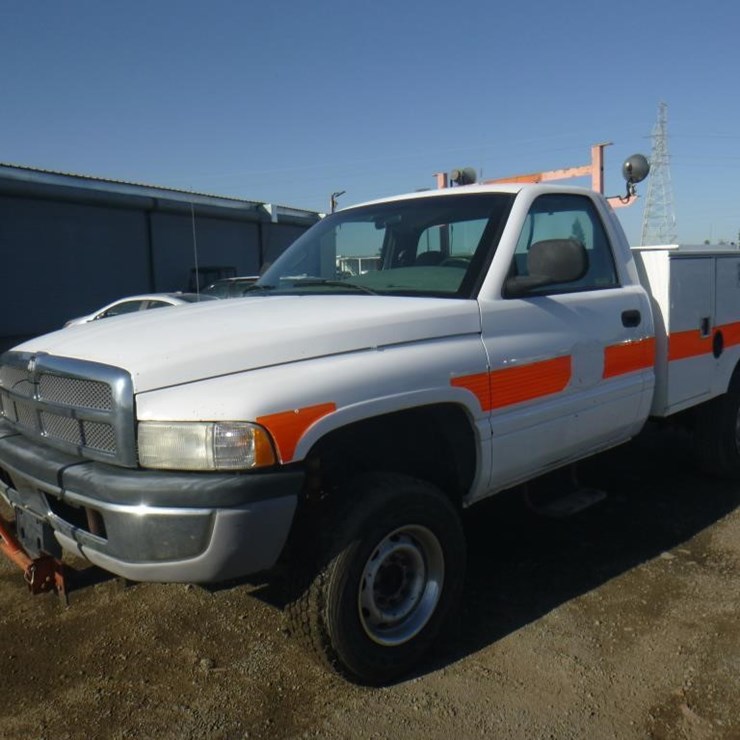 2002 DODGE RAM 2500
