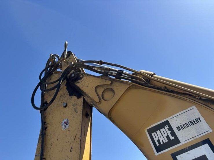 2005-deere-410g-image-18