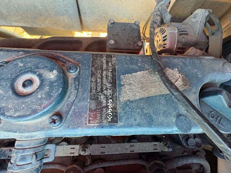 2004-moffett-m5500-image-22
