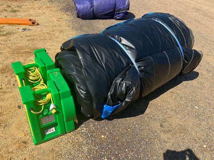 double-lane-20'-inflatable-water-slide-w/-blowers-image-4