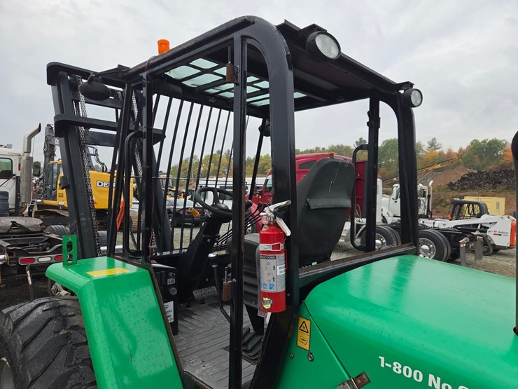 jcb-930-image-37