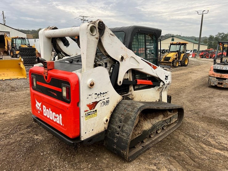 2019-bobcat-t740-image-4
