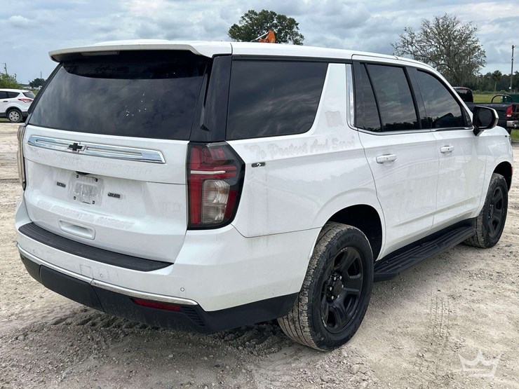 2023-chevrolet-tahoe-image-3