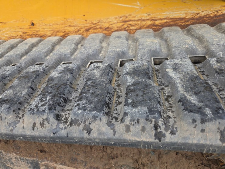deere-333g-image-59