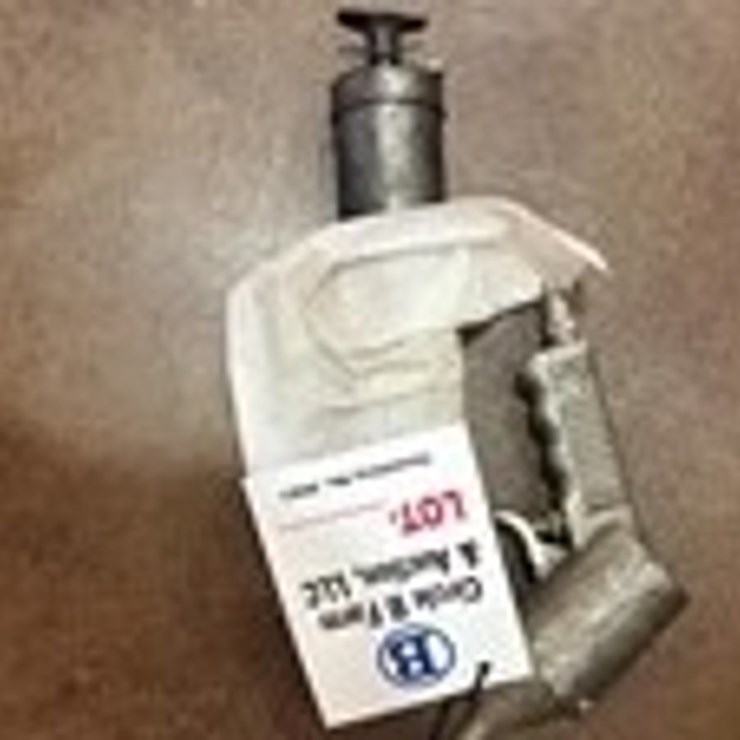 #8690 • Grease Gun
