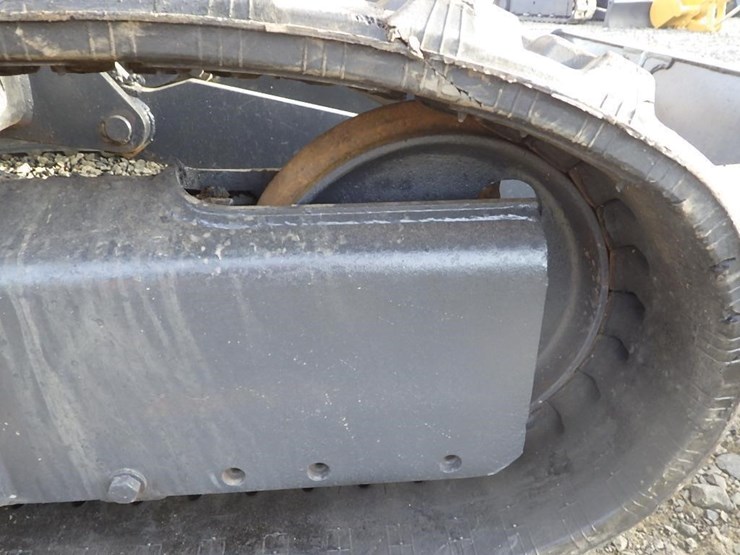 komatsu-pc35mr-1-image-24