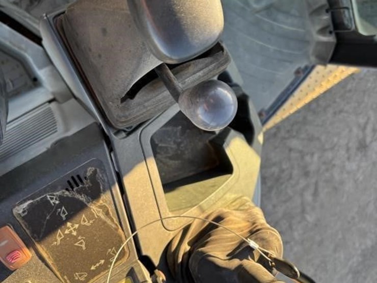 2007-caterpillar-414e-image-40