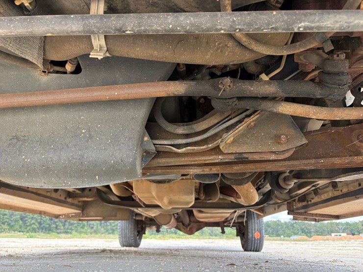 2004-ford-6-image-24
