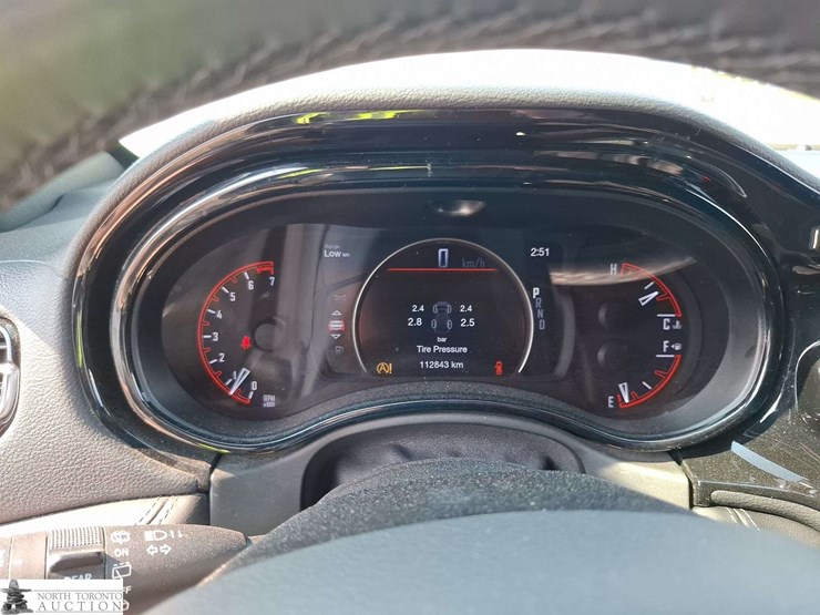 2022-dodge-durango-image-11