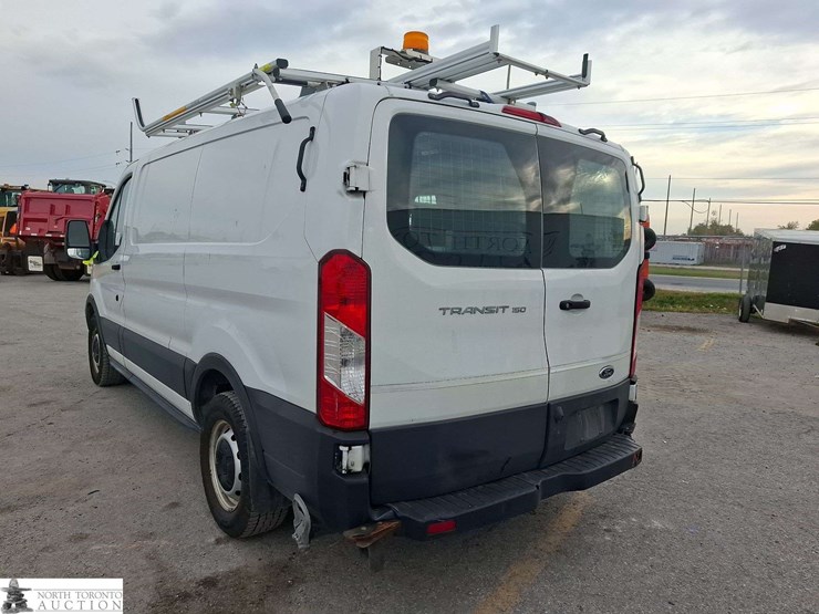 2019-ford-transit-image-7
