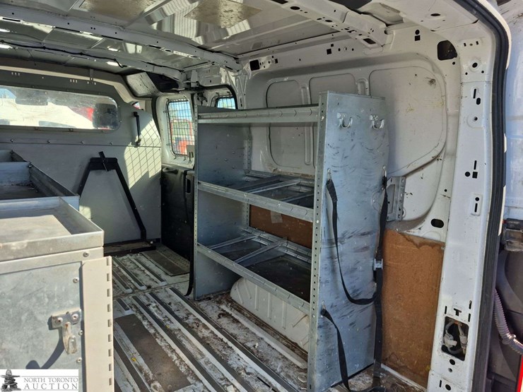 2018-ford-transit-image-23
