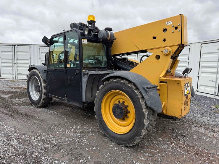 2013-caterpillar-tl943c-image-3