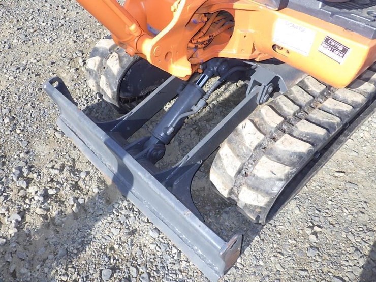 hitachi-ex15-image-11