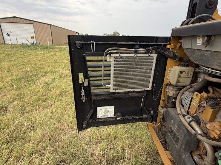 caterpillar-259d-image-43