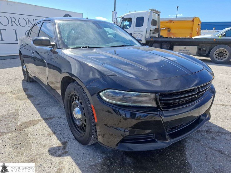 2019-dodge-charger-image-3